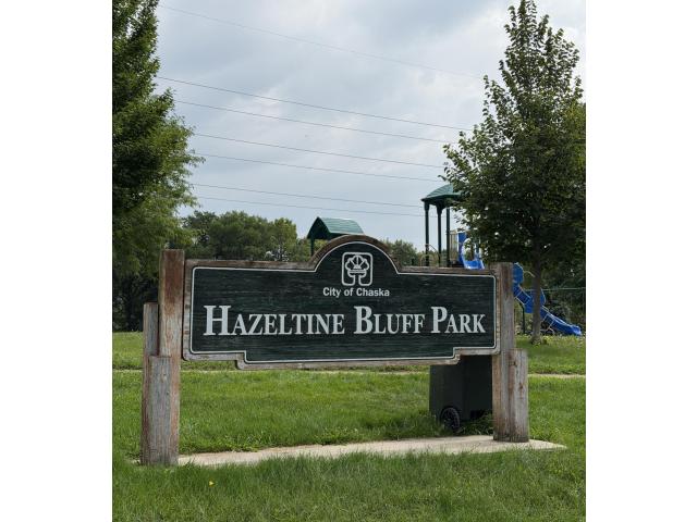 1123 Ridge Bluff Drive Chaska MN 55318 - MLS# 7131676