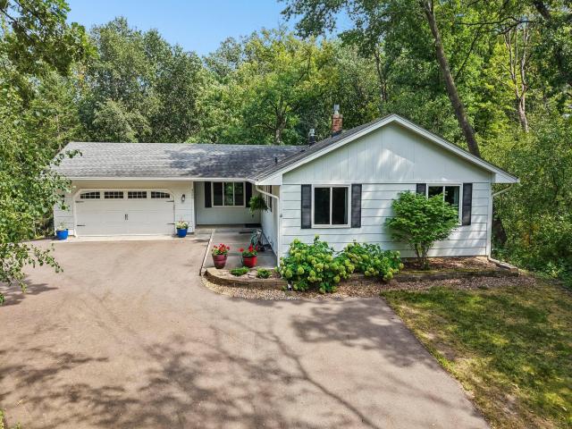 4580 Oak Pond Road Eagan MN 55123 - MLS# 7132066