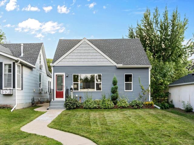 2574 2nd Avenue E North Saint Paul MN 55109 - MLS# 7132196