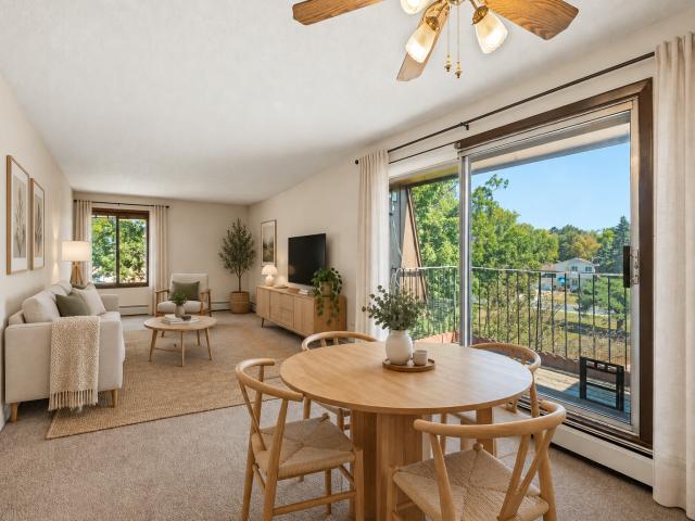 3421 Kent Street Unit 601 Shoreview MN 55126 - MLS# 7132417