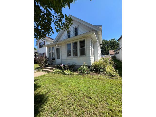 309 4th Avenue S South Saint Paul MN 55075 - MLS# 7132524