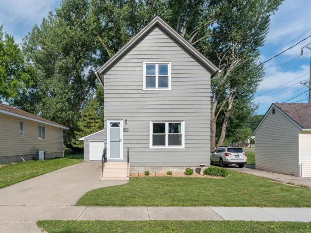 1041 Quincy Street Mankato MN 56003 - MLS# 7132727