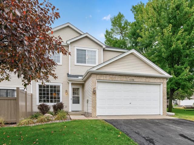 11226 Providence Lane Eden Prairie MN 55344 - MLS# 7132729