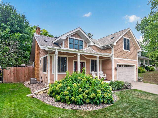 2584 S Shore Boulevard Saint Paul MN 55110 - MLS# 7132968