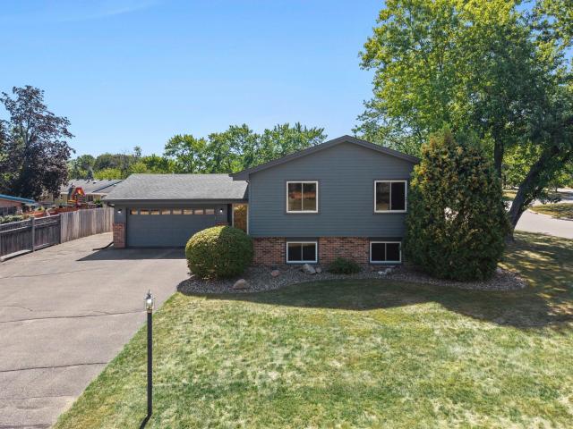 801 E 102nd Street Bloomington MN 55420 - MLS# 7133103