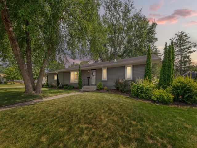 1019 Valley View Road Faribault MN 55021 - MLS# 7133191
