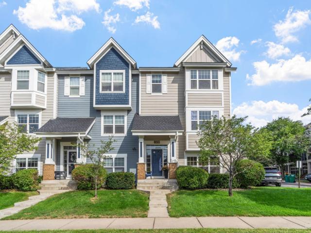 15650 Cobblestone Lake Parkway Unit 1105 Apple Valley MN 55124 - MLS# 7133260