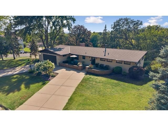 4501 Terracewood Drive Bloomington MN 55437 - MLS# 7133455