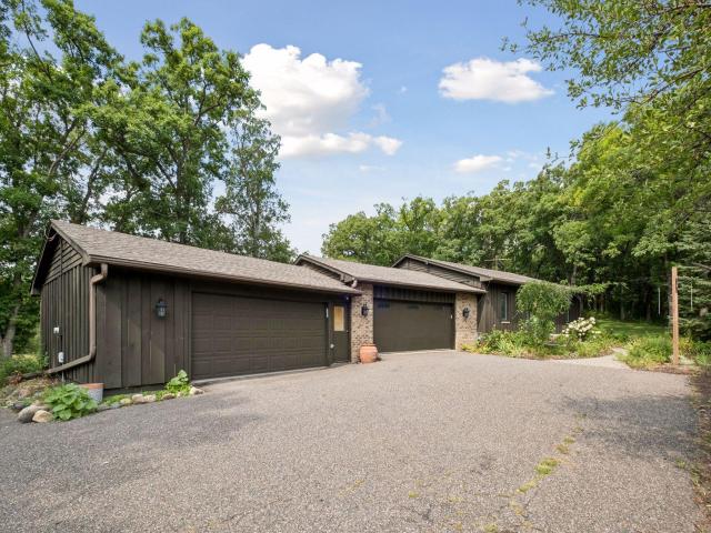 16599 Kenwood Trail Lakeville MN 55044 - MLS# 7133627