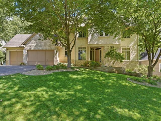 14817 Summit Oaks Drive Burnsville MN 55337 - MLS# 7133682