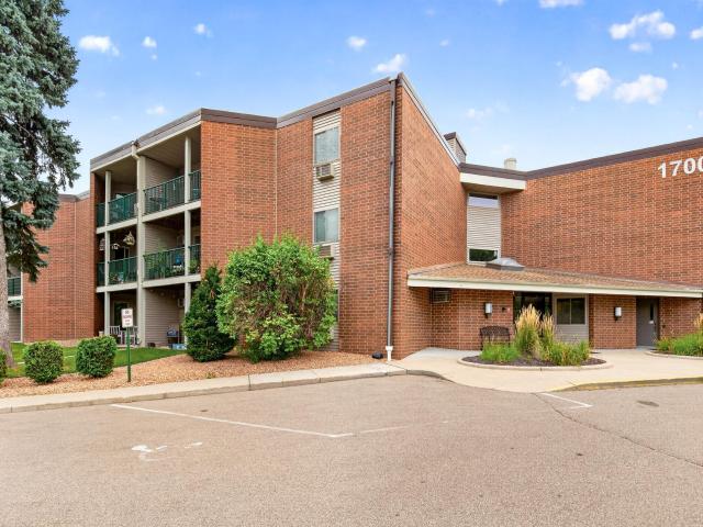 1700 Four Oaks Road Unit 159 Eagan MN 55121 - MLS# 7133864