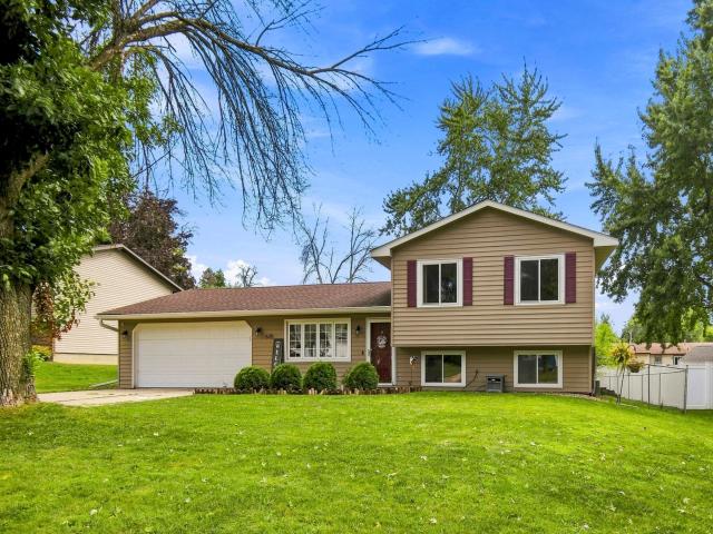 635 23rd Street NE Owatonna MN 55060 - MLS# 7133872