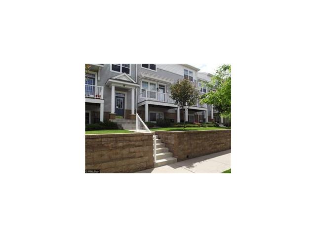 1662 Village Trail E Unit 3 Maplewood MN 55109 - MLS# 7134021