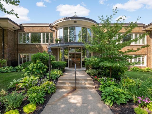 3540 James Avenue S Unit 106 Minneapolis MN 55408 - MLS# 7134078