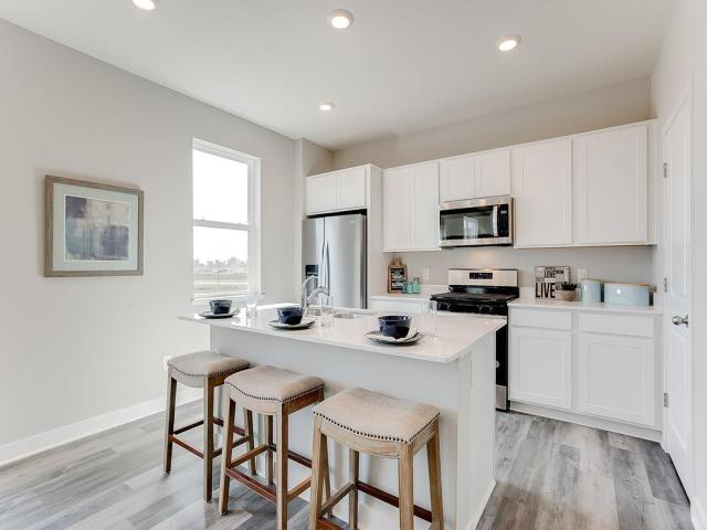 1864 Shasta Drive Shakopee MN 55379 - MLS# 7134091