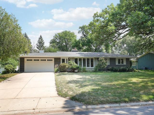 2430 Vale Crest Road Golden Valley MN 55422 - MLS# 7134312