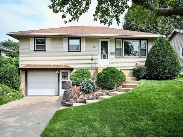 2311 18th Street NW Rochester MN 55901 - MLS# 7134356