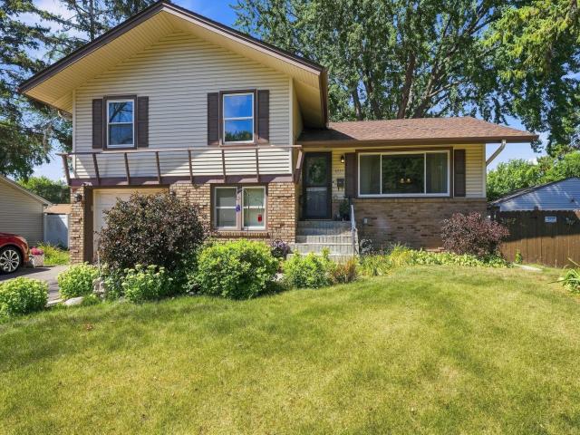 6933 Brunswick Avenue N Brooklyn Park MN 55429 - MLS# 7134364