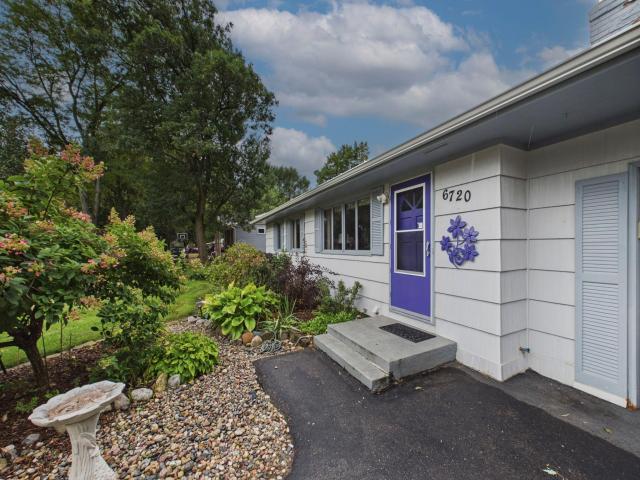 6720 W 175th Avenue Eden Prairie MN 55346 - MLS# 7134410