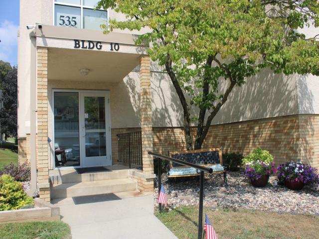 535 19th St NW Unit 11 Rochester MN 55901 - MLS# 7134599