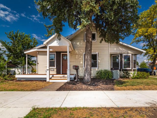 778 E 3rd Street Winona MN 55987 - MLS# 7134787