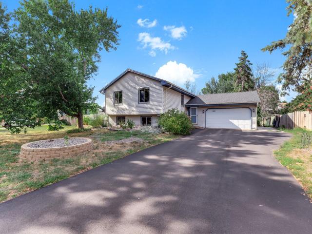 1631 130th Avenue NE Blaine MN 55449 - MLS# 7134833