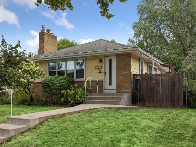 2814 Irving Avenue N Minneapolis MN 55411 - MLS# 7134848