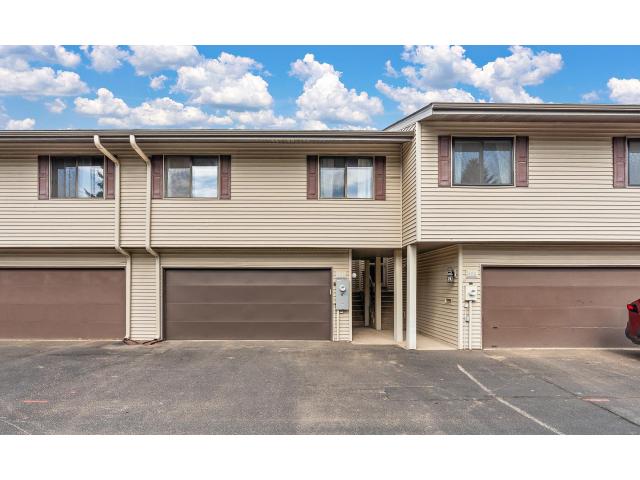 408 Pleasant Drive Hastings MN 55033 - MLS# 7134882