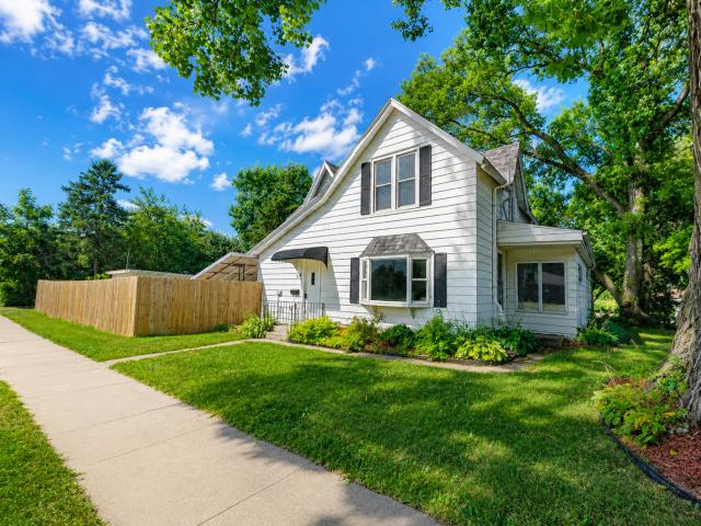 416 1st Street Kenyon MN 55946 - MLS# 7134897