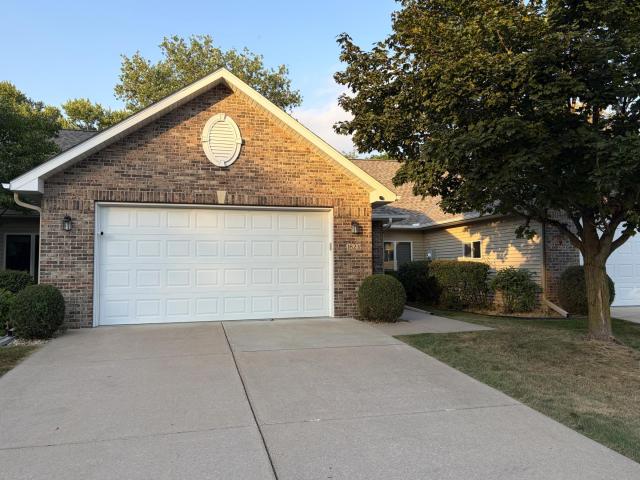 1823 Bohmbach Drive Red Wing MN 55066 - MLS# 7135021