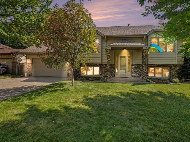 5624 Pascal Street Shoreview MN 55126 - MLS# 7135063