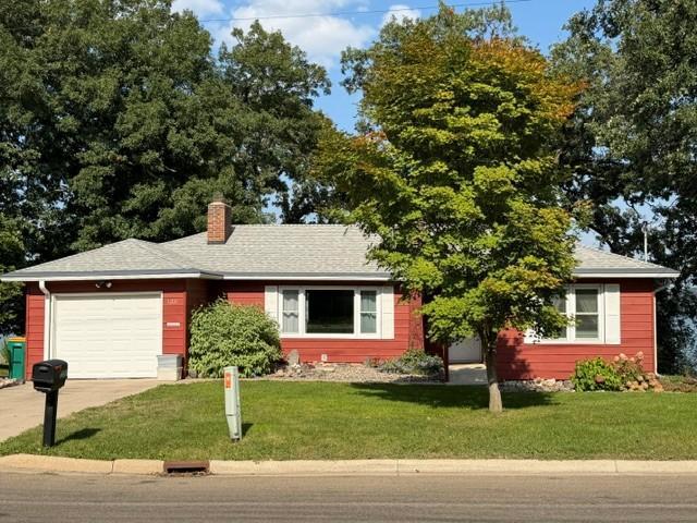 1331 Frank Hall Drive Albert Lea MN 56007 - MLS# 7135083
