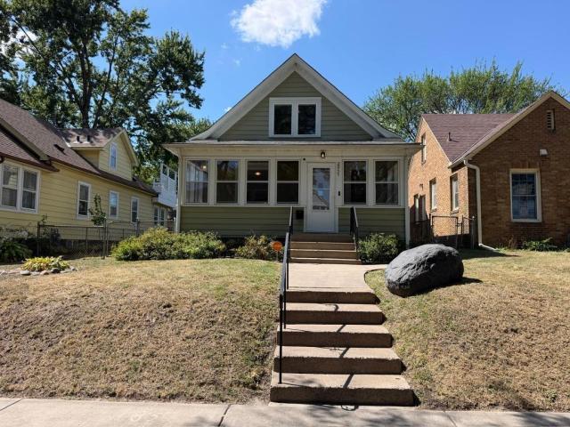 2955 Queen Avenue N Minneapolis MN 55411 - MLS# 7135103