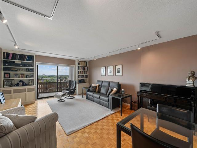 400 Groveland Avenue Unit 1208 Minneapolis MN 55403 - MLS# 7135192