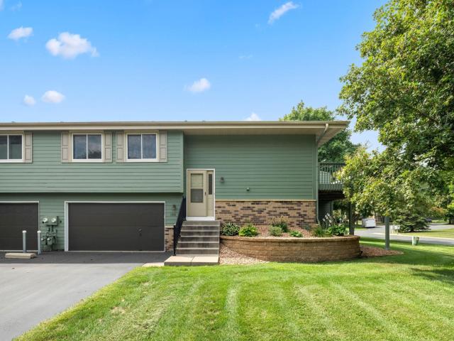 11143 Vessey Circle Bloomington MN 55437 - MLS# 7135446