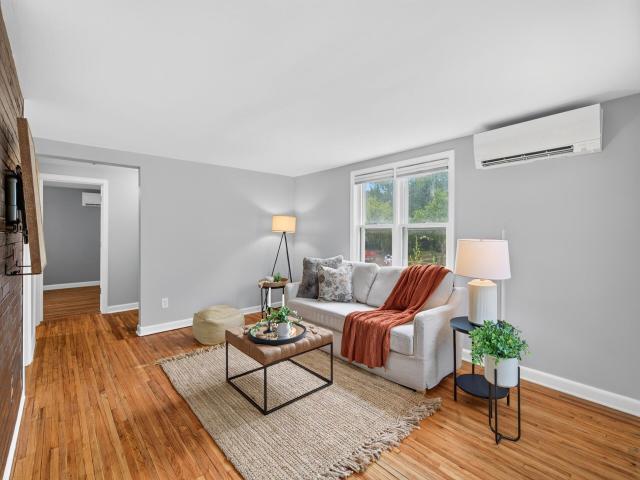 115 S Cedar Street Chaska MN 55318 - MLS# 7135840
