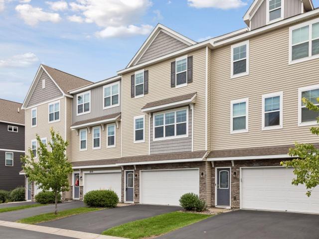 8757 Granite Lane Woodbury MN 55129 - MLS# 7135964