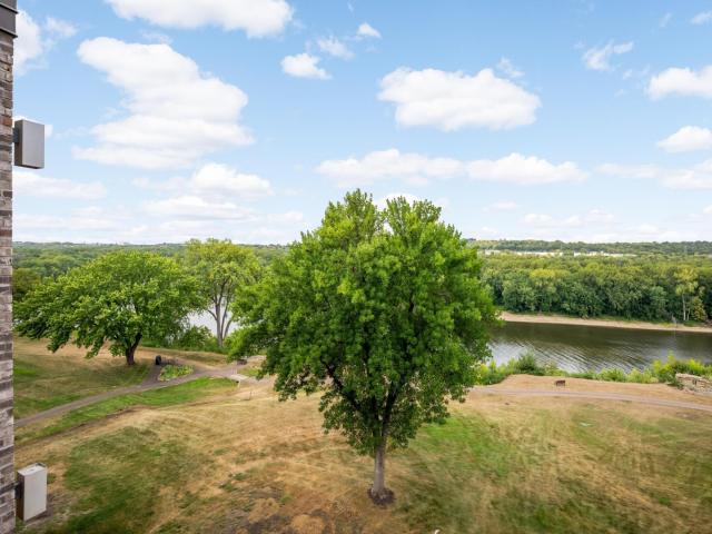 1077 Sibley Memorial Highway Unit 605 Mendota Heights MN 55118 - MLS# 7136021