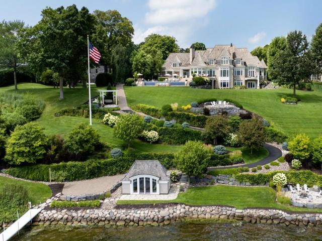 372 Ferndale Road S Wayzata MN 55391 - MLS# 7136024