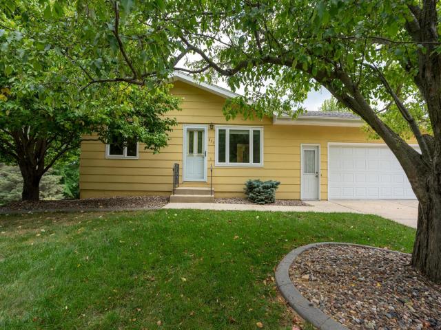 533 29th Street NW Rochester MN 55901 - MLS# 7136058