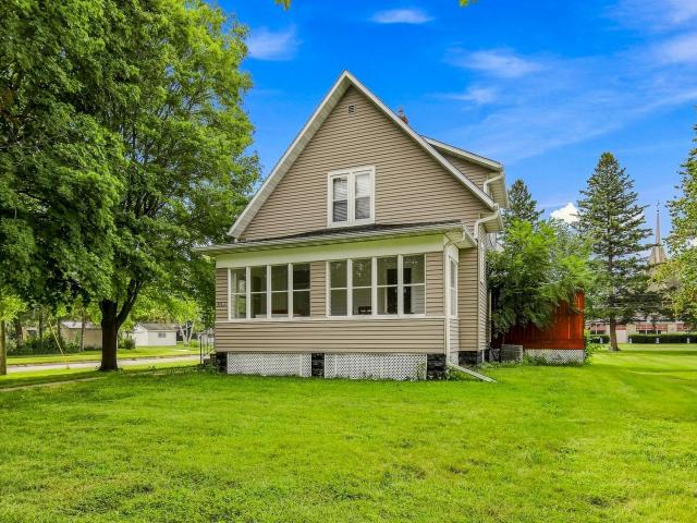 403 W Main Street Blooming Prairie MN 55917 - MLS# 7136087