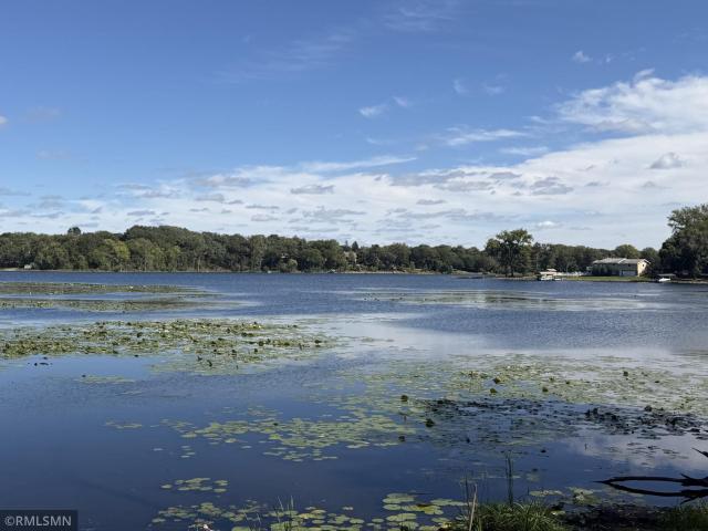 4380 Reiland Lane Shoreview MN 55126 - MLS# 7136109