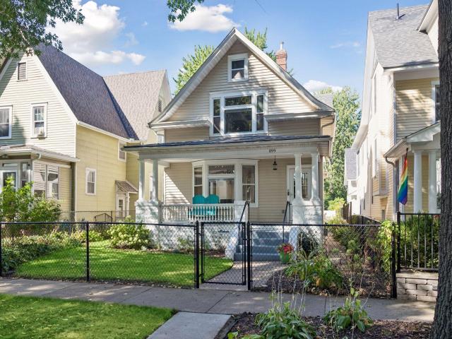 899 Ashland Avenue Saint Paul MN 55104 - MLS# 7136464