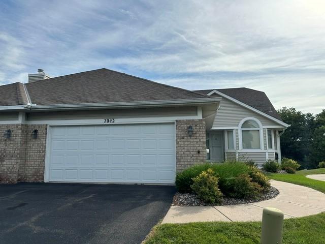 7043 Oak Pointe Curve Bloomington MN 55438 - MLS# 7136484