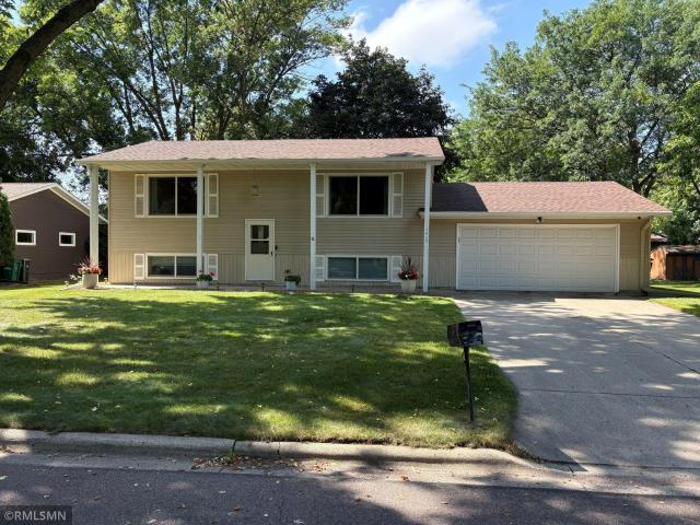 1413 Elm Avenue N Glencoe MN 55336 - MLS# 7136510