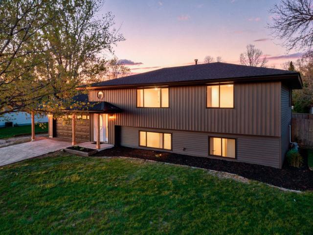 1600 Roosevelt Drive W Northfield MN 55057 - MLS# 7136695