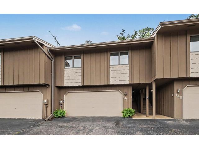 147 Kingswood Drive Red Wing MN 55066 - MLS# 7136718
