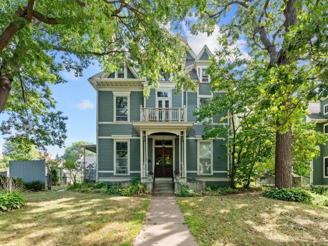 112 Western Avenue N Unit 5 Saint Paul MN 55102 - MLS# 7136990