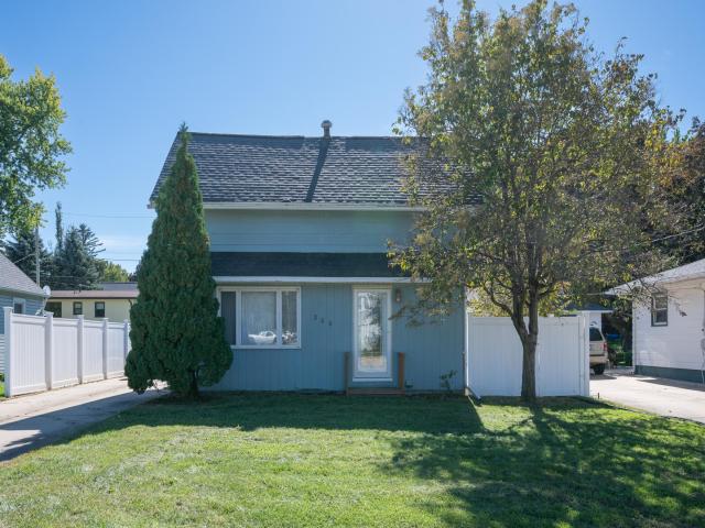 306 1st Street E Stewartville MN 55976 - MLS# 7137138