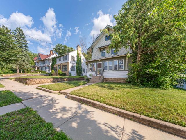 117 Shaubut Street Mankato MN 56001 - MLS# 7137140